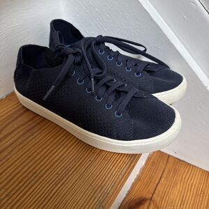 L.L. Bean Eco Bay Lace Up Knit Sneakers Shoes Women's Size 7.5 Navy Blue Summer